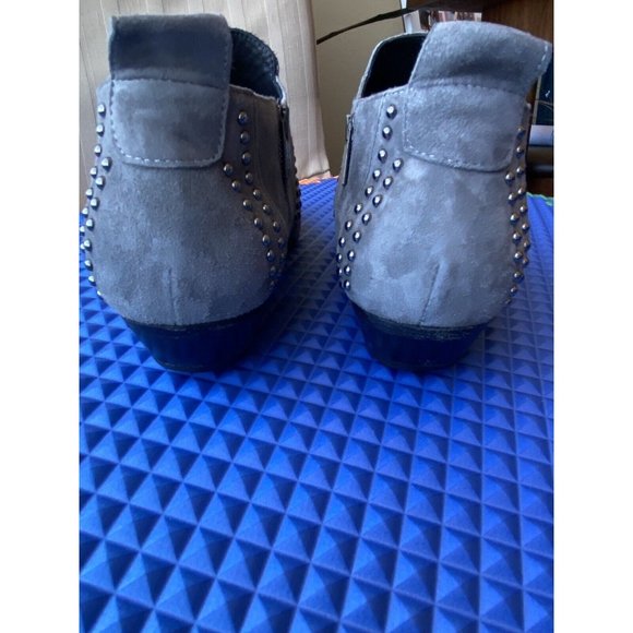Anine Bing Low Charlie Gray Studded Suede Ankle Boot - Picture 8 of 12